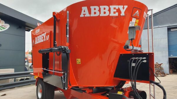 Abbey Tub Feeders - Image 5