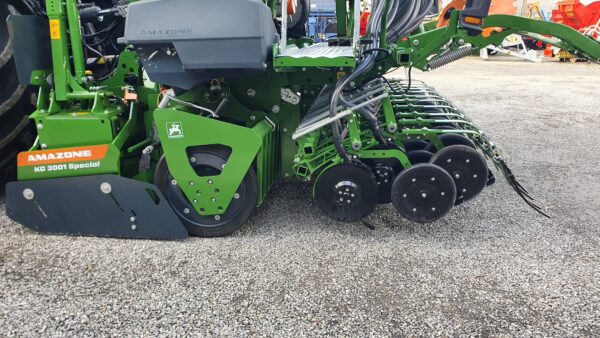 Amazone Centaya 3 Meter One Pass unit - Image 4