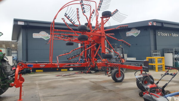 Used Kuhn 7501 Trailed Rake