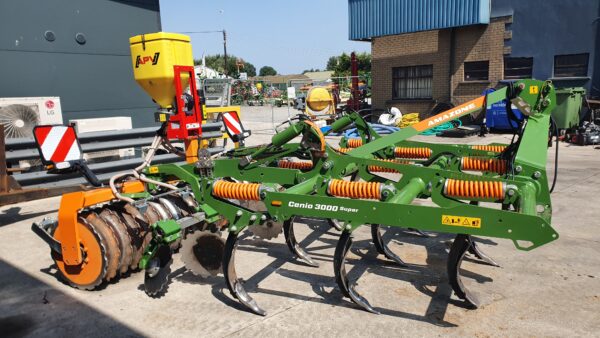 Used Amazone 3 Meter Cenio with APV Air Seeder ( In Stock )
