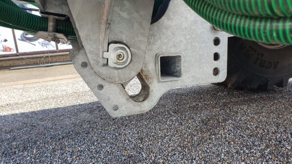 Abbey R2000 Premium Plus Tanker with Agri Pro 7.7 Trailing Shoe ( In Stock ) - Image 6