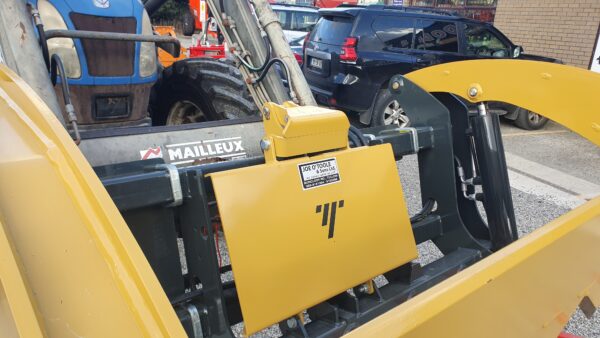 New Tanco I73 Bale Shear ( In Stock ) - Image 2