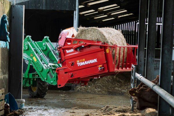 Teagle 6100 Smaller Loader Front Straw Blower ( New Product ) In Stock - Image 2