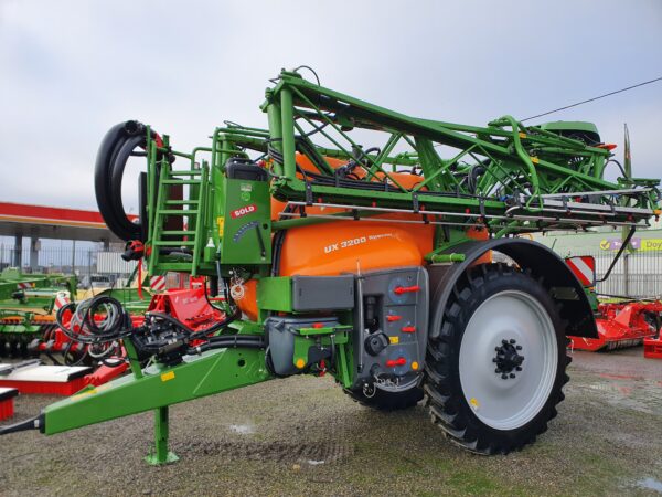 Amazone Range of Machinery - Image 12