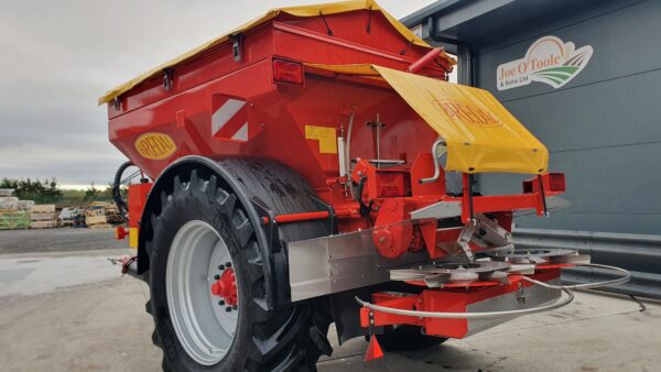 New Bredal Fertilizer and Lime Spreaders - Image 7