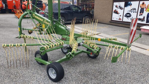 Used Krone Swadro 38 Rake ( In Stock ) - Image 3