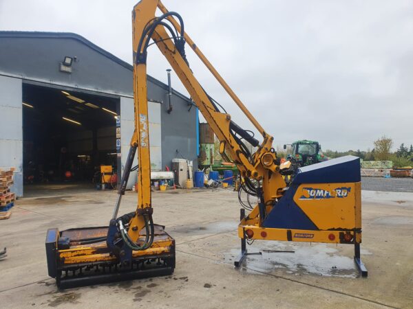 Used Bomford 6 Metre Hawk Hedgecutter         ( In Stock )