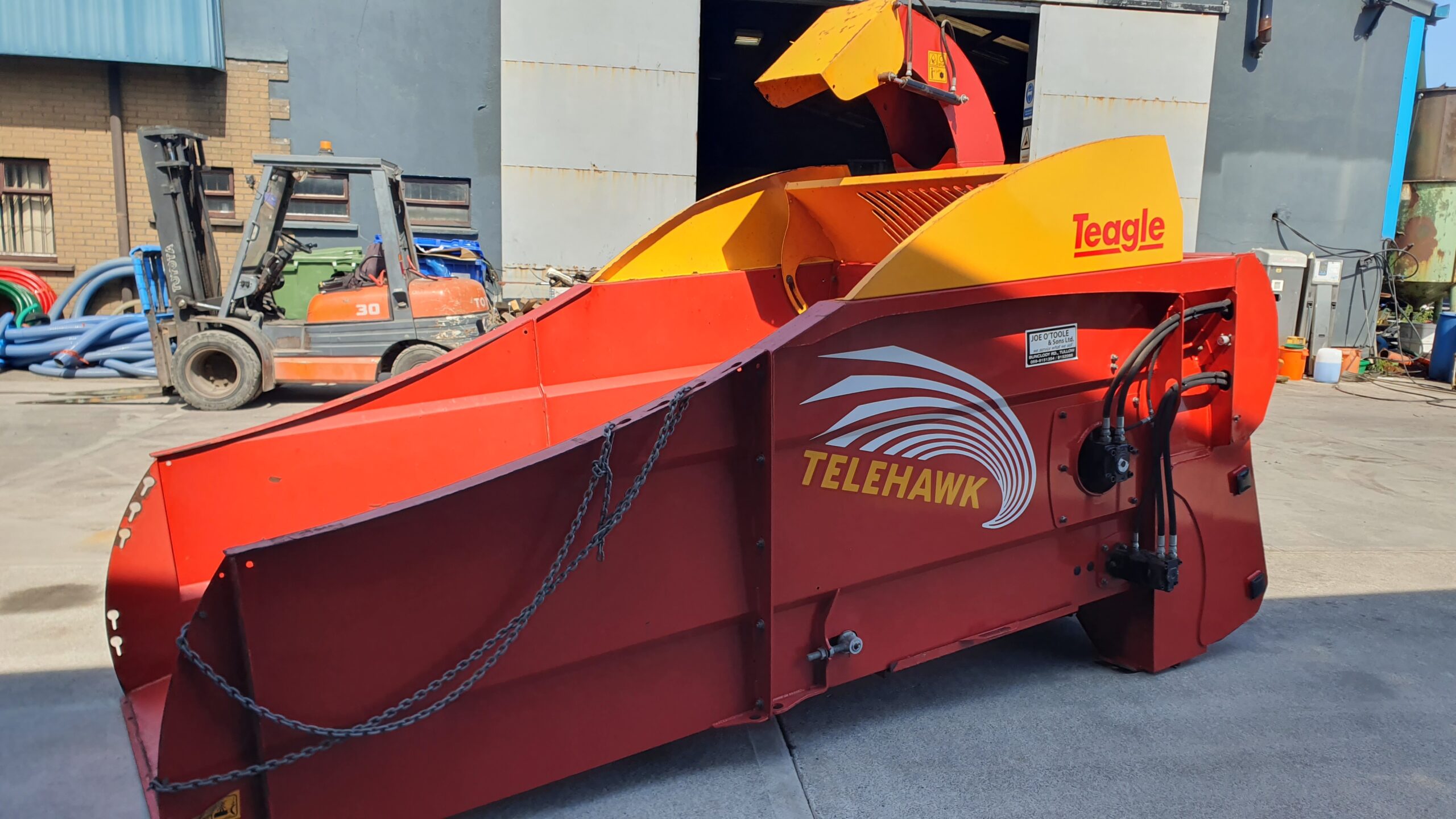 Used Teagle Telehawk Front Mounted Strawblower - Image 11